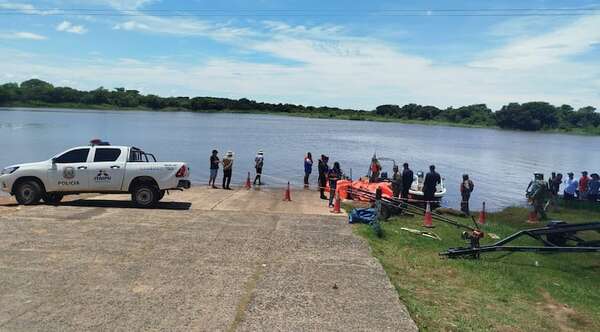 Grupo de argentinos naufragó en el río Paraná: hallaron cuerpos de tres víctimas - Noticiero Paraguay