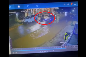 Choque frontal entre auto y moto deja un joven fallecido en Capiatá - trece