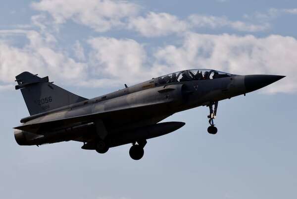 Taiwán reafirma su intención de aumentar presupuesto militar en medio de maniobras chinas - Mundo - ABC Color