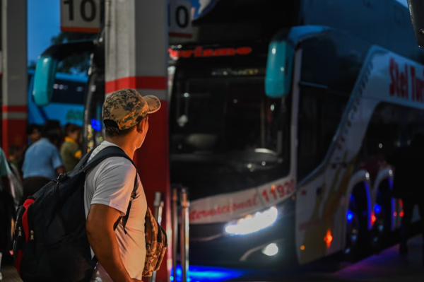 Desde este mediodía, Dinatran vuelve a liberar horario de buses por Año Nuevo