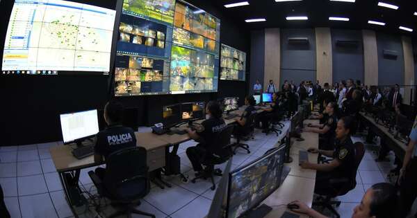 La Nación / Polución sonora por pirotecnia y violencia familiar encabezan las llamadas al 911