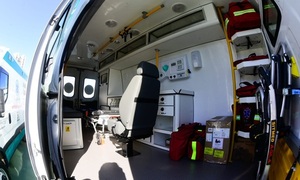 Caaguazú incorpora dos nuevas ambulancias 0 km para reforzar la red de emergencias - Canal-E