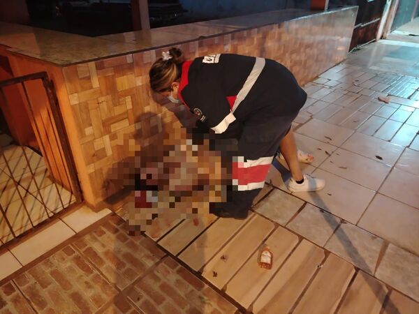 Apuñalaron a un hombre y detienen a una mujer en Encarnación