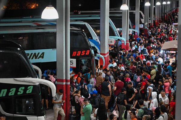 Dinatran vuelve a liberar horarios de buses por Año Nuevo | Unicanal