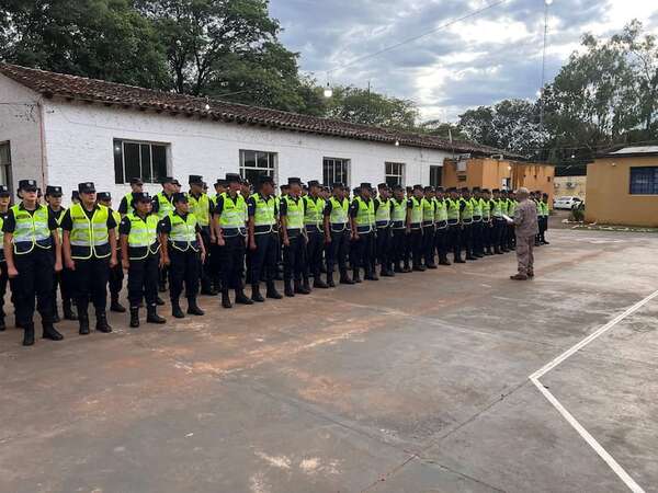 Con 103 nuevos suboficiales pretenden dar más seguridad a Misiones - Nacionales - ABC Color