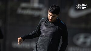 Luqueño sumaría dos jugadores este lunes