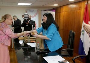 Vicepresidenta Llanes encabezó acto de premiación del Concurso sobre Igualdad y No Discriminación