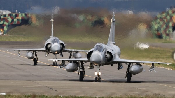 Paraguay condena los ejercicios militares con fuego real de China en las cercanías de Taiwán