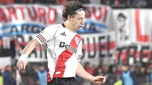 Matías Galarza podría cambiar la Banda Roja por la V Azulada