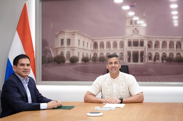 Peña anuncia programa del MUVH para mejorar viviendas desde 2026