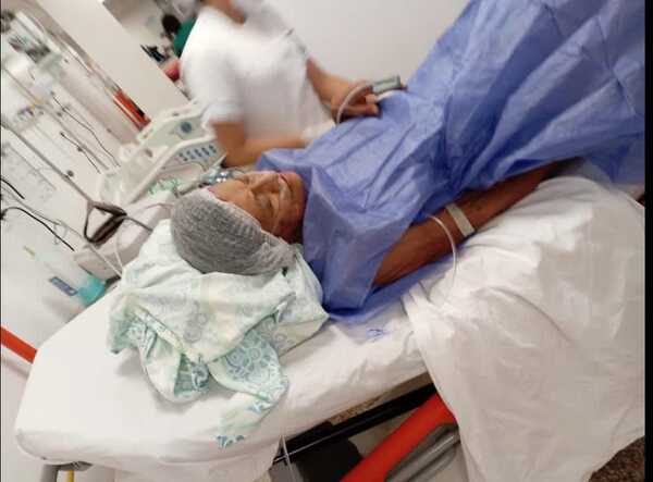 Mujer víctima de presunto abandono se recupera tras cirugía en el Hospital General de Itapúa