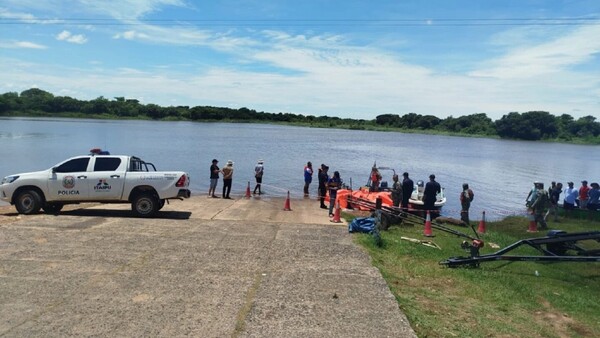 Hallan a la cuarta víctima fatal del naufragio en aguas del río Paraná en Cerrito