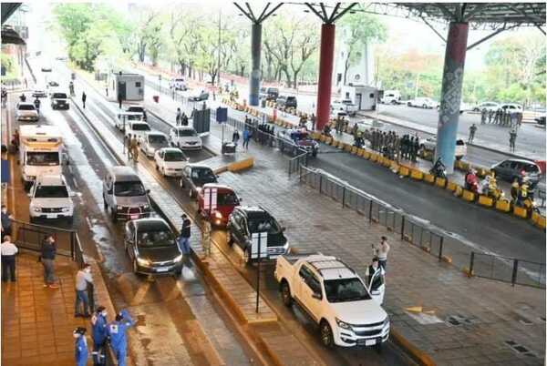 Popular / Migraciones da recomendaciones a viajeros