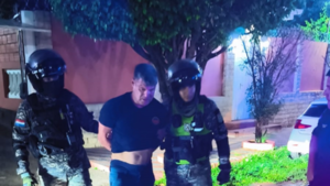 Aprehenden a director de TV Cámara por supuesta violencia familiar