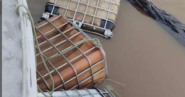 La Nación / Incautan 4.000 litros de combustible en Bañado