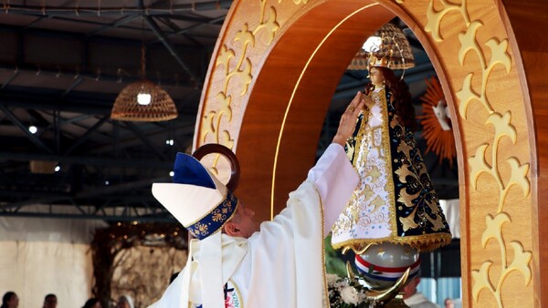 Puerta Santa de Caacupé cerró con mensaje de alerta para las familias