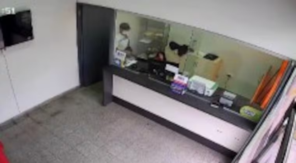 Millonario asalto a agencia de viajes en Fernando de la Mora