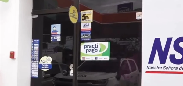A mano armada asaltan una agencia de viajes - ADN Digital