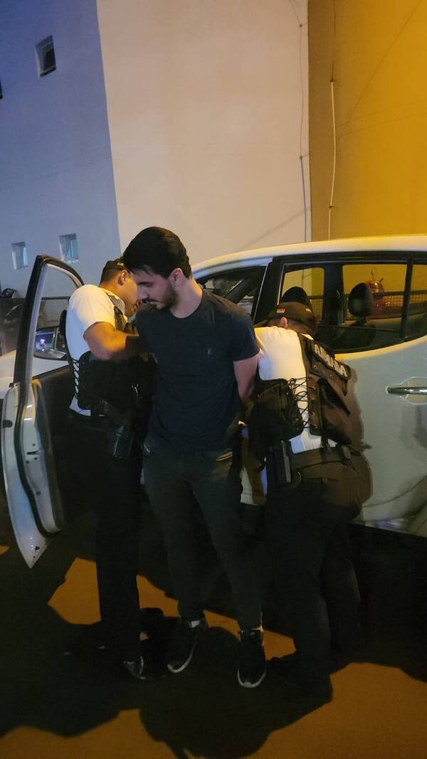 Recuperan camioneta robada en Brasil en el Puente de la Amistad - Canal-E