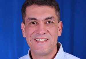 Ministerio de Salud deja fuera a Acevedo de discurso en reinauguración - Canal-E