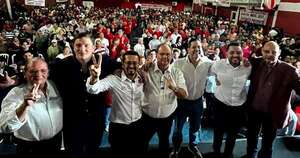 La Nación / Camilo Pérez suma el respaldo de 39 presidentes de seccionales de Asunción