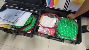 Detienen a mexicano por estafar con juego callejero en Ciudad del Este