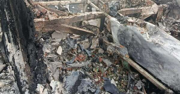 La Nación / Avioneta se estrelló y quedó completamente incinerada en una estancia de Santa Rita