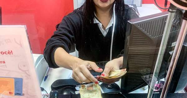 La Nación / Desempleo en Brasil llega a nivel más bajo desde 2012