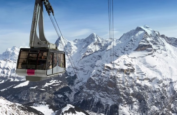 Accidente en teleférico deja heridos en los Alpes italianos