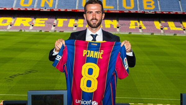 Pjanic anuncia su retirada del fútbol profesional