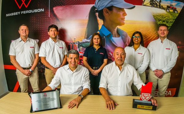 DE LA SOBERA: Mejor concesionario de Massey Ferguson de la Región por 3er año consecutivo