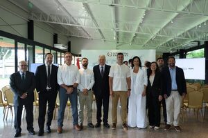 Empresas paraguayas ejecutarán la Ruta PY10, una obra clave para la integración vial y productiva del país - Amigo Camionero