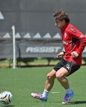 El “Muñeco” Gallardo ensaya una nueva función para Matías Galarza - Fútbol Internacional - ABC Color