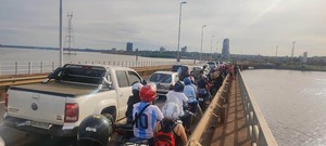 Puente Posadas-Encarnación: Sancionan los adelantamientos