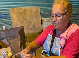 Mercado 4: vendedores aseguran poco movimiento y caída de ventas