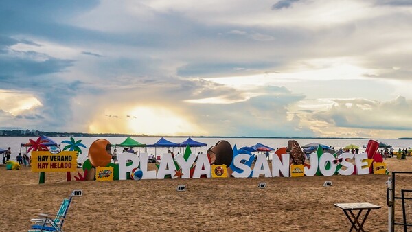 Encarnación recibe el año nueva en su Costanera