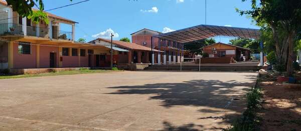 ¿Y el vuelto? Padres denuncian millonario faltante de dinero tras fiesta de colación en J. A. Saldívar - Policiales - ABC Color