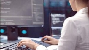 Funcionaria bancaria vació la cuenta de una clienta fallecida