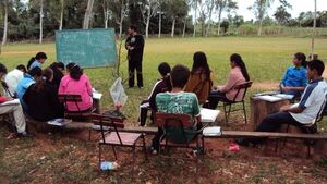 MEC propone cierre estratégico de escuelas con baja matrícula y transporte escolar gratuito