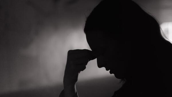 Cierre de 2025 con preocupación: aumentan casos de suicidio hacia fin de año - ADN Digital