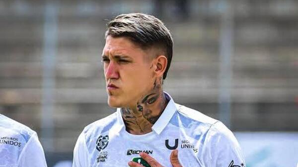 Bryan Bentaberry es nuevo jugador de Olimpia