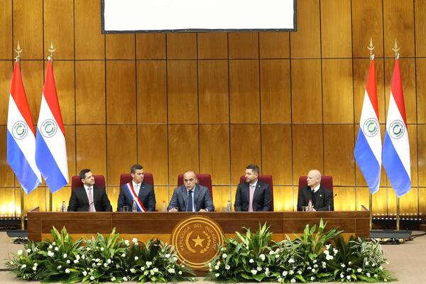 Oficializan el Presupuesto 2026 con ampliaciones impuestas por el Congreso