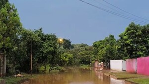 Última lluvia en Ciudad del Este inundó el barrio Che La Reina