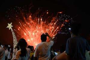 ¡Mirá cómo recibió Ciudad del Este el año 2026! - ABC en el Este - ABC Color