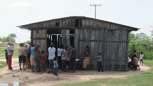 Comunidad Sawhoyamaxa en el Chaco recibe conexión de internet satelital