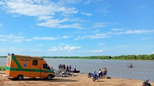Búsqueda intensa en Puerto Concepción de un joven que entró al río a darse un baño