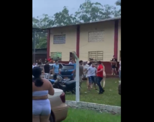 Año Nuevo en Puerto Irala concluye con violencia y disturbios