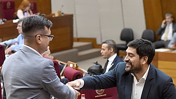 Diputado plantea incógnitas que dejó Gobierno de Peña