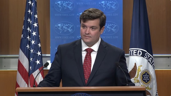 EEUU insta a china a China "cesar su presión militar contra Taiwán"