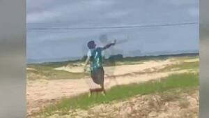 Pistolero aterroriza en playa de Villa Florida